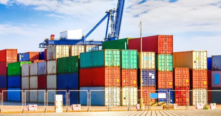 What are Invest Containers