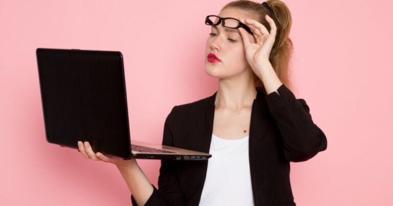 How to See If My Credit Card Is on Blink Account